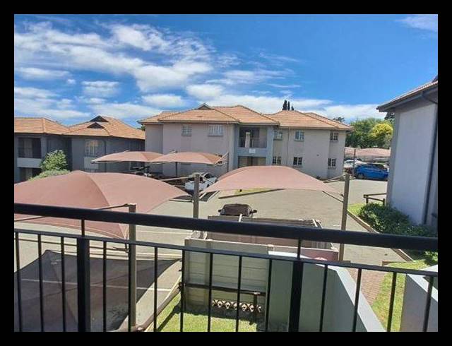 2 BEDROOM APARTMENT FOR SALE IN RYNFIELD